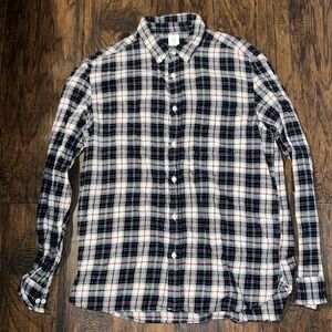 H&M Flannel Button Down

Worn Once

Size Large
